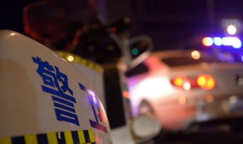 《三角洲行动》强势出击，警企联手破获DMA外挂案，400万涉案，12人被捕