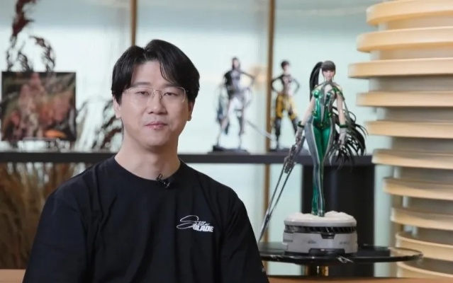 冯骥金亨泰微博互关：星刃幕后大揭秘，幕后操盘手竟是好友？