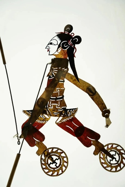 《幕落无伤皮影师战鬼神愁无伤逃课攻略》