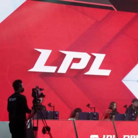 《电竞经理俱乐部升级攻略：英雄联盟玩法大揭秘》