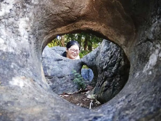 《揭秘30岁人生：鸟山与石头洞攻略全解析》