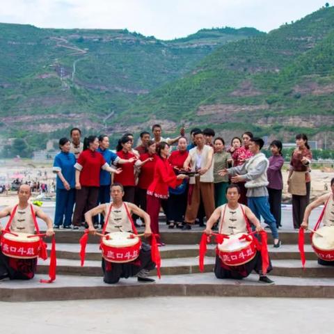 《十大热门建造游戏盘点：不容错过的建造盛宴》