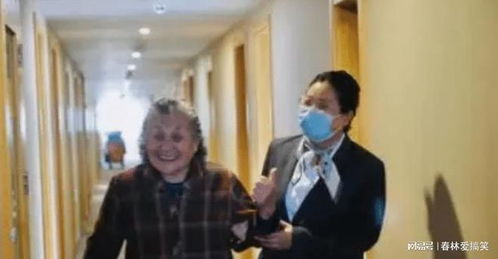 九旬老人神力惊人！饭店重台被拖，老板20元回购传奇再现