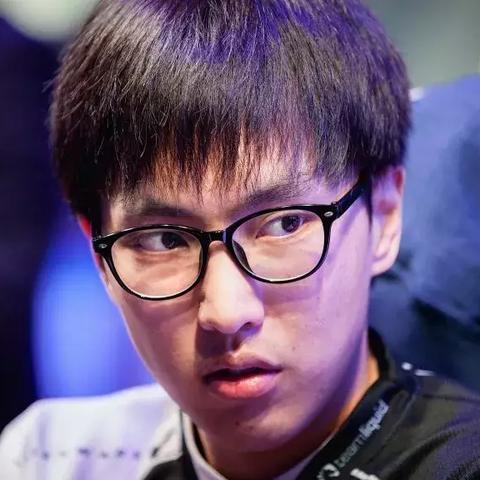 百万奖金战！李晓峰Sky与KK平台联手，开启魔兽争霸3新赛季挑战赛