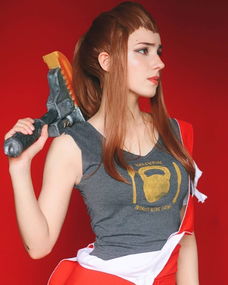 125斤肉感COSER嫂子美照，绝美囧图曝光！惊艳全场