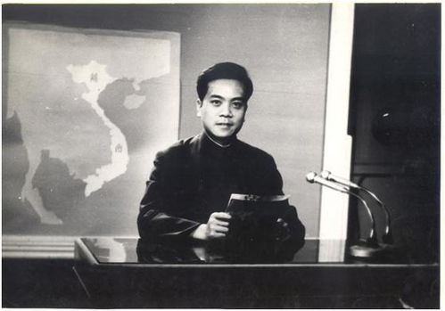 香港影星冯淬帆逝世享年81岁，传奇人生精彩回顾致敬经典