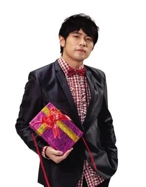 周杰伦概念股联手天王级，入股志龙经纪公司引关注