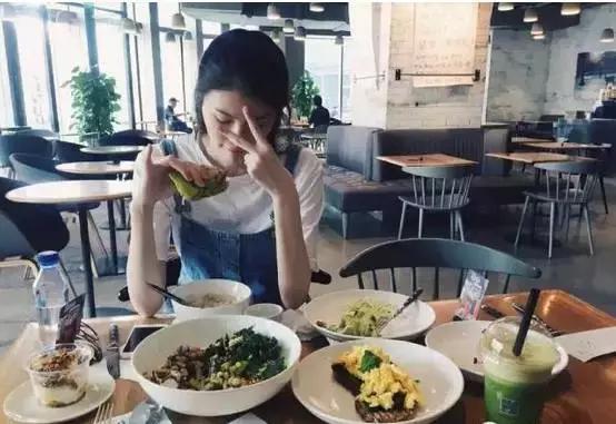 杨瀚森工作室澄清：定制食谱保障健康，宵夜争议无暴饮暴食现象