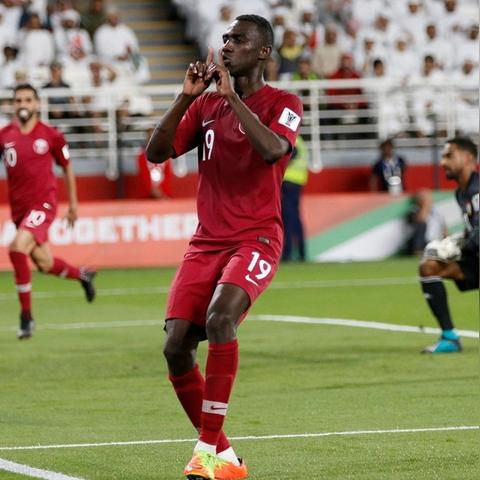 《彩虹六号围攻》全DLC地图奇袭攻略：解锁偷家新境界