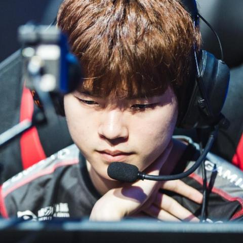 《堡垒之夜》S6陷阱伤害攻略：深度解析陷阱玩法技巧