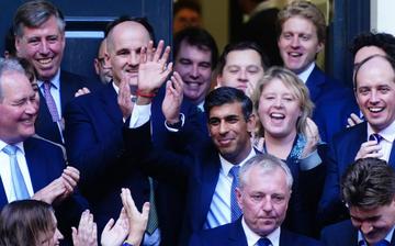 英国政坛风波席卷R星丑闻，GTA6期待再燃却难掩争议之火