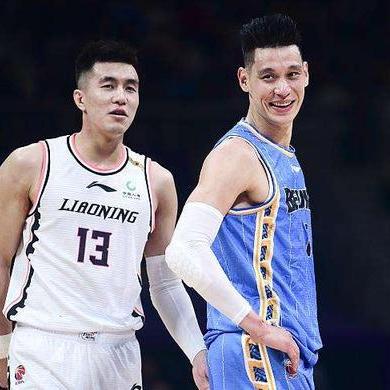 《胜利女神》时装盛宴：揭秘新潮流风尚