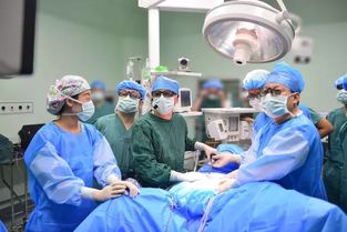 醉酒男子误操作手术台，女子不幸离世惊曝医疗事故新案例