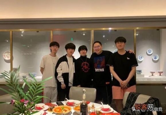 Uzi千金降临！Meiko、Ming领衔电竞团建庆喜