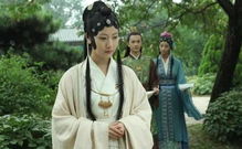 雪落京城悼梁小龙，缅怀侠影留世间