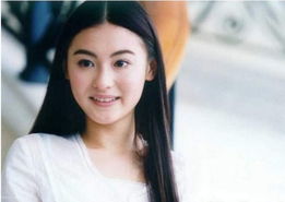 破产美少女逆袭写真，乡下直播圈热传新宠