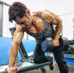 周杰伦晒健身照刷屏！游戏高手都在偷学的操作耐力提升法竟是这个？