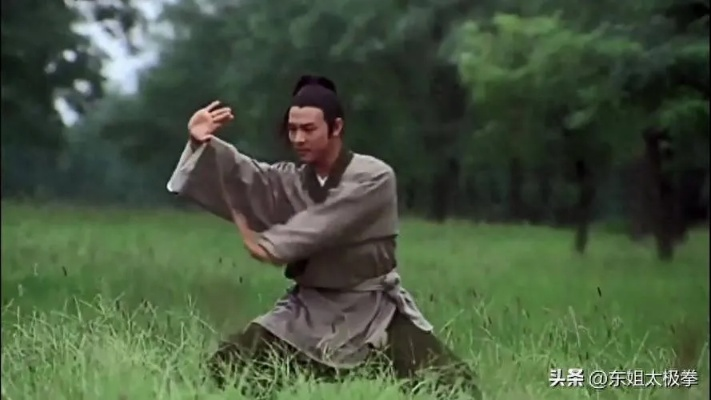 太极神功真能在武侠游戏里1V5？老玩家揭秘3个被忽略的实战连招