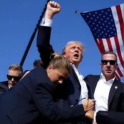 2024牧师卡组还能上分？这套隐藏强势构筑带你冲传说！