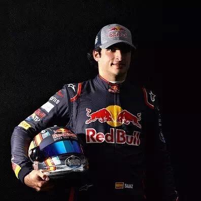 F1 2015试玩体验：画面流畅操作精准，赛车竞技新高度