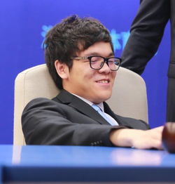 探索长寿奥秘：尹烨CEO揭示无子女老人寿命之谜