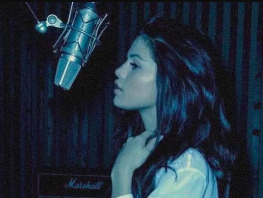 比伯赛琳娜CP粉狂喜！音游Rhythm Star最新曲库藏多少回忆杀？