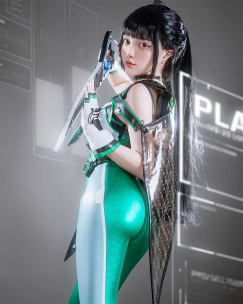 剑星COS女神伊芙惊艳重现，中国美女演绎超还原新风尚