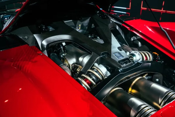 2月5日首发！法拉利F80破2700万，671kW动力震撼来袭