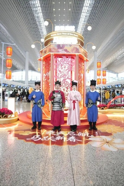 汉服迎新引热议，广州白云机场员工穿越风潮席卷全网