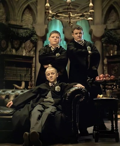 马尔福转发祈福，费尔顿加盟助力，演员阵容再升级